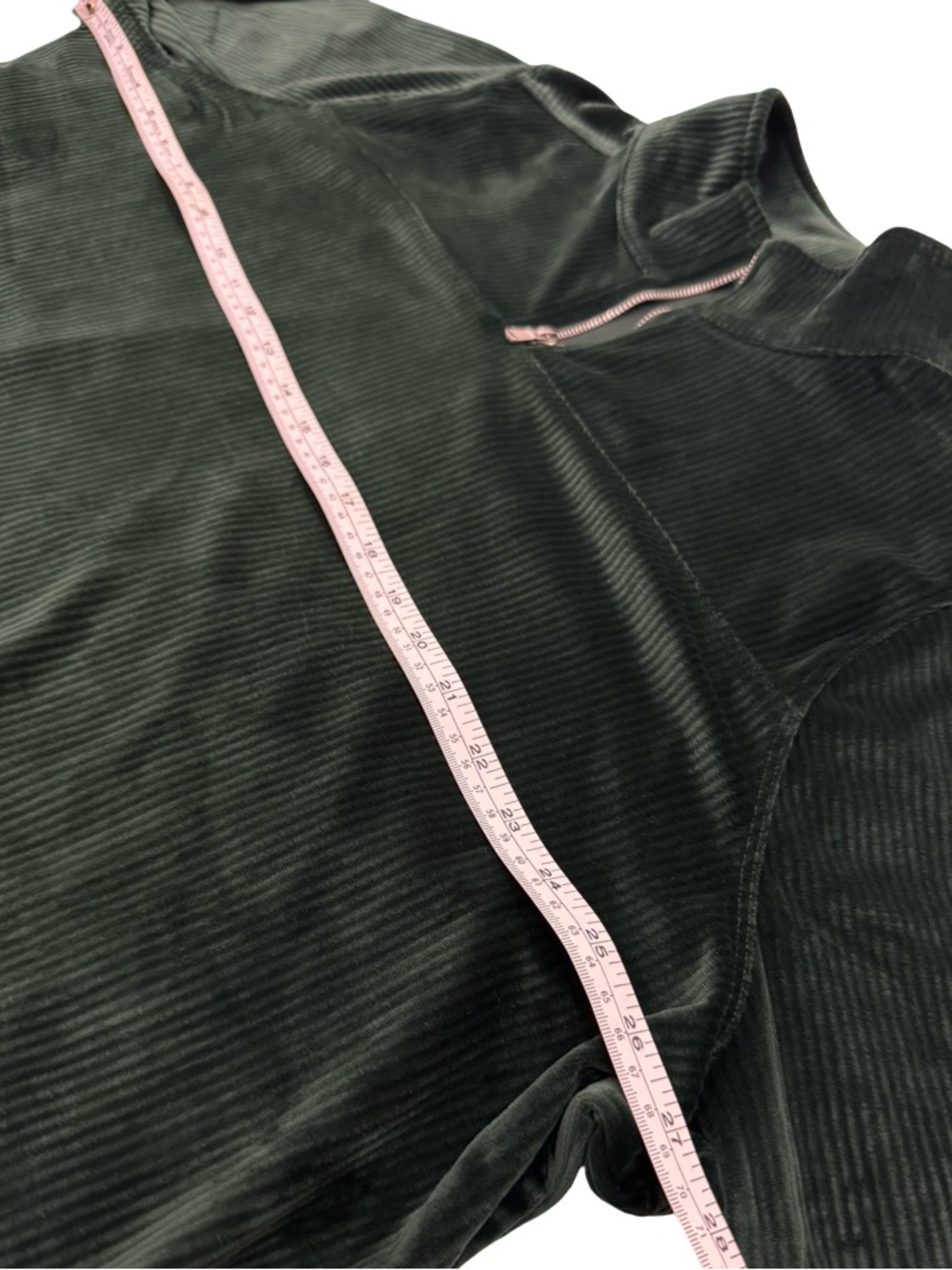 AnyBody Ribbed Velour Zip Front Tunic. - Picture 5 of 7